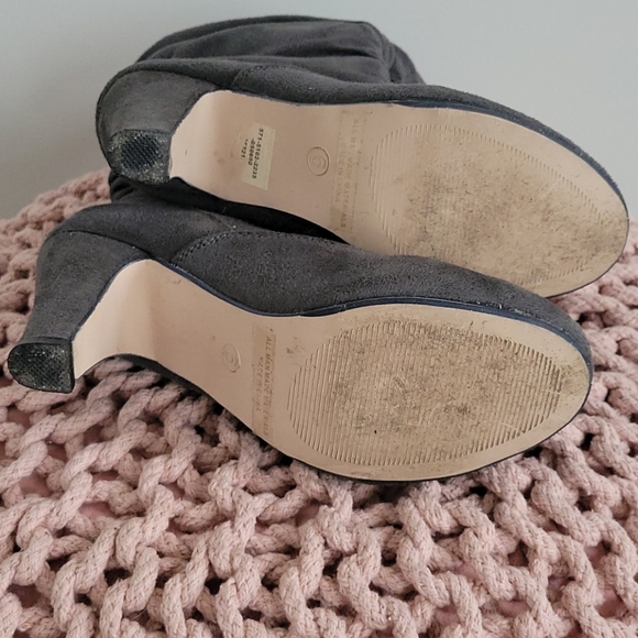 Suede-look heeled ankle boots - Picture 4 of 4